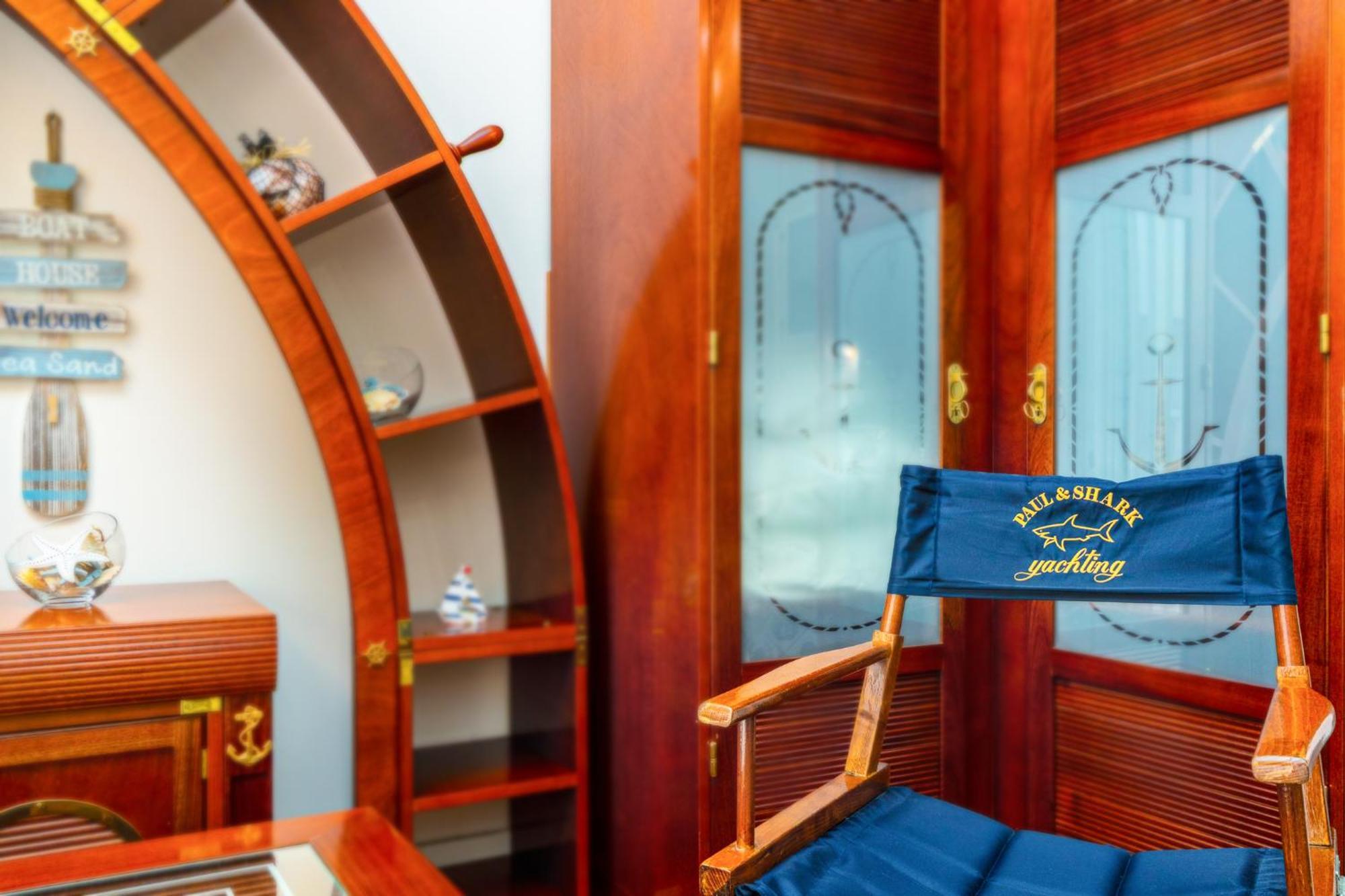 Luxury Yacht-style Old Town Appartement *
